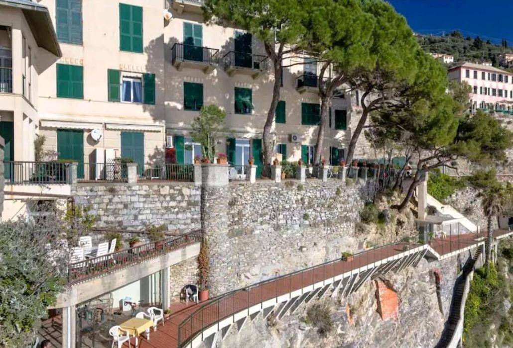 Pieve Ligure A Picco Sul Mare Con Piscina Villa Regina Exteriör bild