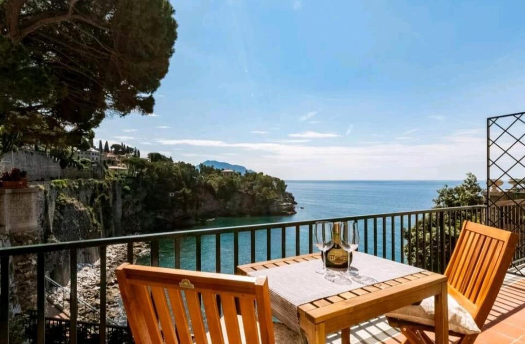 Pieve Ligure A Picco Sul Mare Con Piscina Villa Regina Exteriör bild